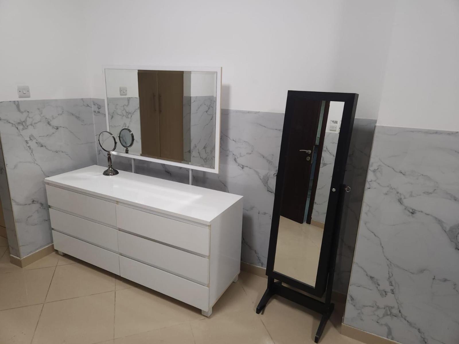 1 Bhk - Concorde Tower - Jlt Cluster H Lägenhet Dubai Exteriör bild